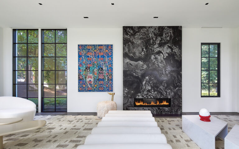 A Northwest DC abode reconciles rigorous traditional design standards set by the neighborhood with a modern spatial sensibility.